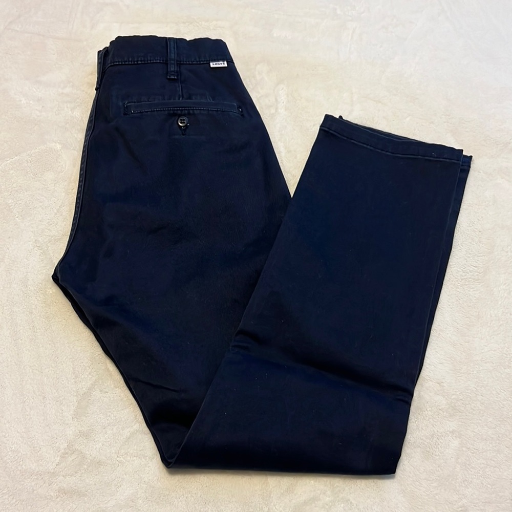 Levi’s | men’s slacks